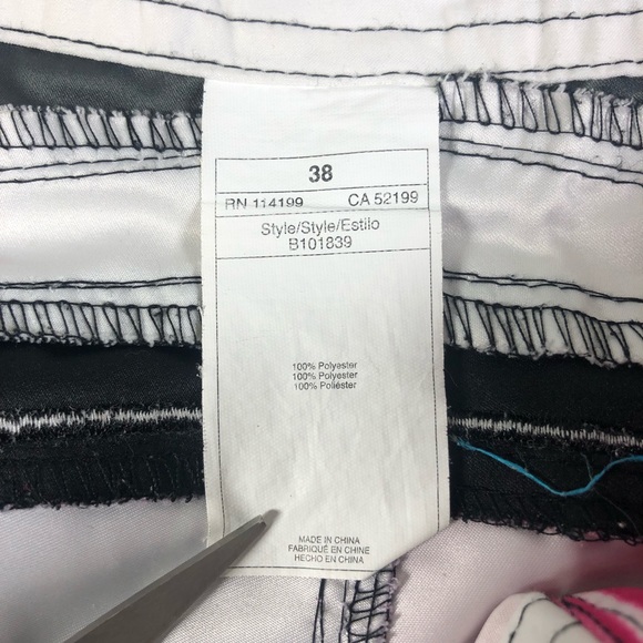 Quiksilver Spellout Grid Board Shorts Men's 38 - Picture 9 of 11